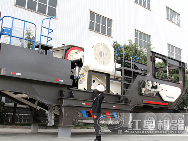 紅星機(jī)器小型流動石子加工機(jī)